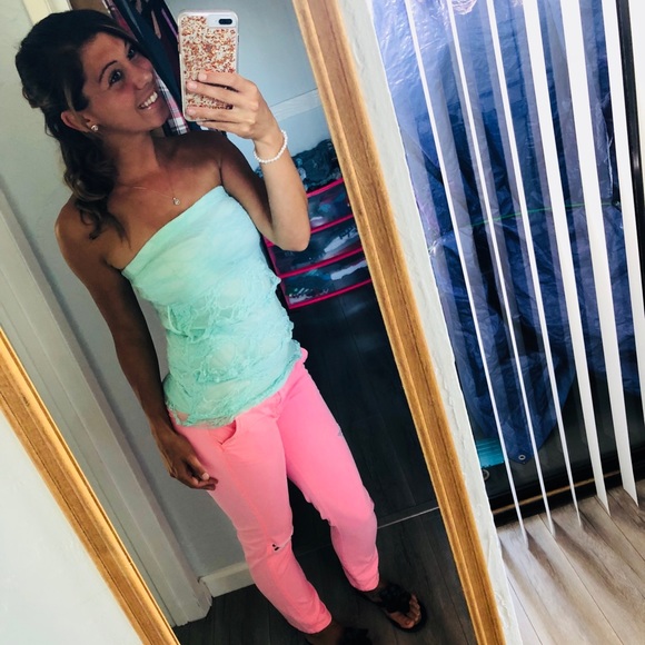 Meet your Posher, Darian - Picture 4 of 7